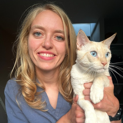 Dr. Lilly Smith